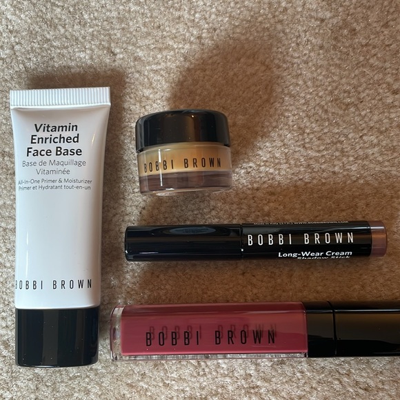Bobbi Brown Four Ways to Perfect Set - NIB - Picture 3 of 7